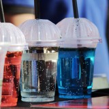 Adeus plástico? As marcas que estão já a reduzir o uso deste material