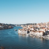 Portugal atrai investidores estrangeiros com segurança e estilo de vida