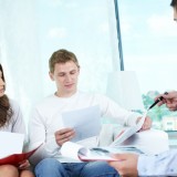 Vender uma casa e comprar outra: como se calcula a mais-valia?