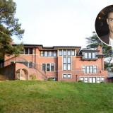 A antiga casa do craque português está à venda