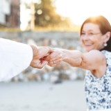 Quase 50% dos residentes não habituais que investem em Portugal são pensionistas