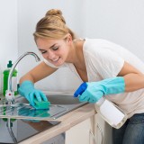 Esta app promete ajudar a limpar e reparar coisas em casa...