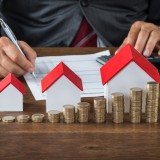Vender casa: sabes o que são as mais-valias, como calculá-las e declará-las em IRS? 