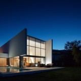 Saltam à vista... as janelas