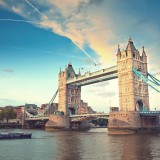 Pressão imobiliária chega à água – viver em barcos em Londres também já é caro