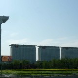 Arranha-céus vendido a preço de saldo na China (depois de ter sido confiscado)