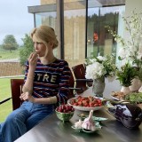 Claudia Schiffer junta-se à Bordallo Pinheiro para lançar coleção de cerâmica exclusiva