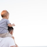 Filhos de imigrantes nascidos em Portugal já podem ter nacionalidade - progenitor tem de ser residente
