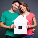 Prestação da casa desce em abril para famílias com Euribor a 3 e 6 meses