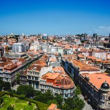 Moratória no crédito à habitação alargada aos emigrantes, advogados e solicitadores