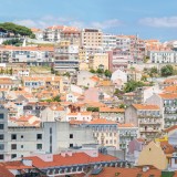 Travão a fundo nas receitas das autarquias com IMT e IMI: derrama sobe 15% e ajuda nas contas
