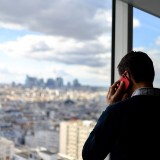 Visitas aos imóveis - para vender, arrendar ou avaliar - sim, mas com cuidados