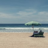 Ir à praia já tem novas regras em vigor – assim será a época balnear em plena pandemia