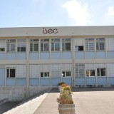 Covid-19: sistema para abrir portas sem usar as mãos criado em Coimbra