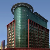 Escritórios na Torre Oriente: três últimas frações disponíveis no final do ano