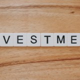 O que fazer antes de investir dinheiro? Seis dicas que podem ser muito úteis