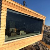 Experiência imperdível na Noruega: dormir em cabanas de madeira espetaculares junto ao mar