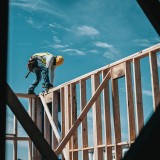 Reclamações na construção e no imobiliário recuam em ano de pandemia