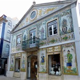 Viúva Lamego fecha loja histórica no Intendente, em Lisboa - onde os azulejos serviam de publicidade