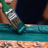 Pintar móveis antigos