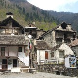 Casas por 1 euro em Borgomezzavalle, uma aldeia de montanha