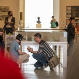 Mercado da arte começa a abraçar artistas neurodiversos, mas ainda há muitas barreiras