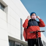 Uso obrigatório de máscaras na rua