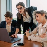 Trabalhadores e empresas: o que vai mudar na lei laboral