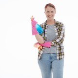 Limpar janelas e espelhos em casa