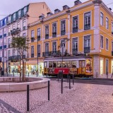 Obras em Lisboa: Largo do Conde Barão renasce mais verde