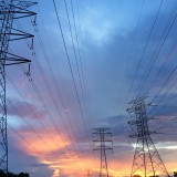 Limite do preço do gás na produção de eletricidade com luz verde