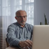 Aceder a arquivos de escrituras online