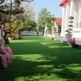 relva artificial em jardim