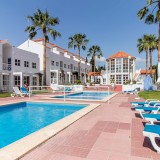 Casas com piscina desde 75 mil euros