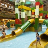 Parque aquático coberto
