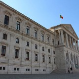 OE2023 entregue na Assembleia da República