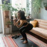 Exercício físico: como promover o bem estar em casa ou no escritório