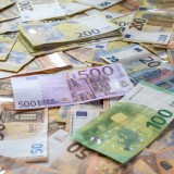 PCP e Chega querem usar lucros dos bancos para baixar crédito da casa