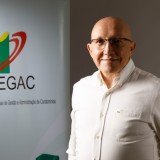 Administradores de condomínios criticam bancos