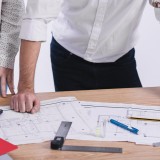 vale a pena comprar casas em planta