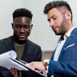 Empresa ajuda investidores imobiliários