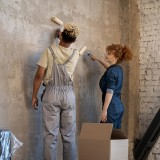 Lojas transformadas em casas