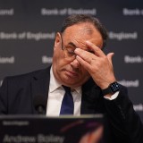 Banco de Inglaterra corta juros