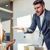 Queixas sobre apoios à habitação