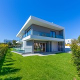 Casas à venda com sala de cinema