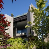 La Big Sky Beach House, diseñada por Andrea McLean Studio, está ubicada en el barrio de Kits Point (Vancouver).