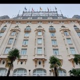 Archivo - The Palace Hotel, Madrid recupera su esplendor original tras una restauración histórica de su fachada.