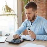 Municípios dão descontos no IRS