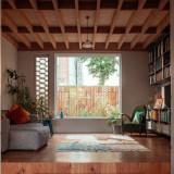 La Peckham House se encuentra en el barrio de Peckham, al sureste de Londres, y es un proyecto elaborado y construido por Tom Surman y Percy Weston.