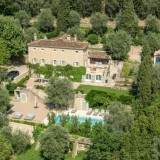 Mercado imobiliário de luxo europeu aposta nas vendas em leilão